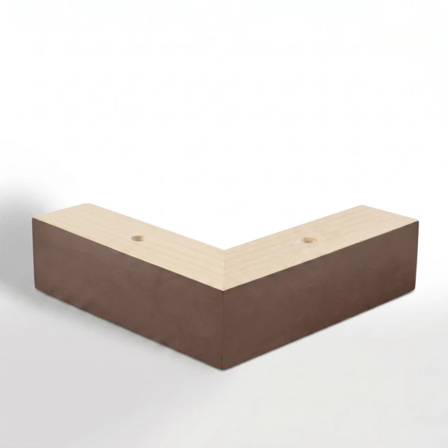 16 - Dřevěné hnědé 4 cm vysoké