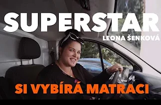 Superstar Leona Šenková v Aza nábytku