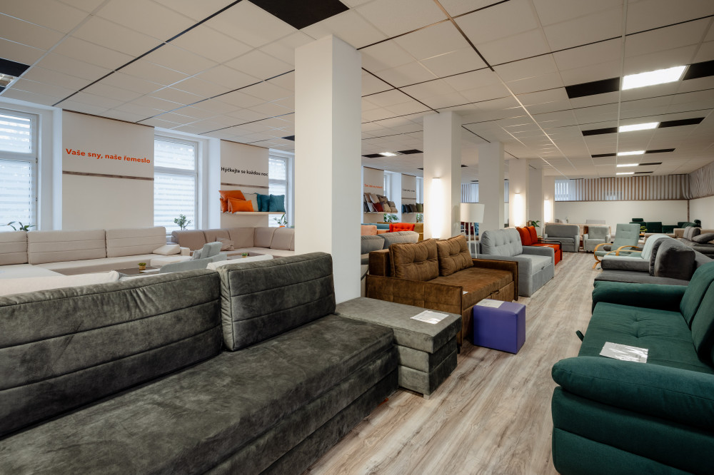 aza_nabytek_prodejna